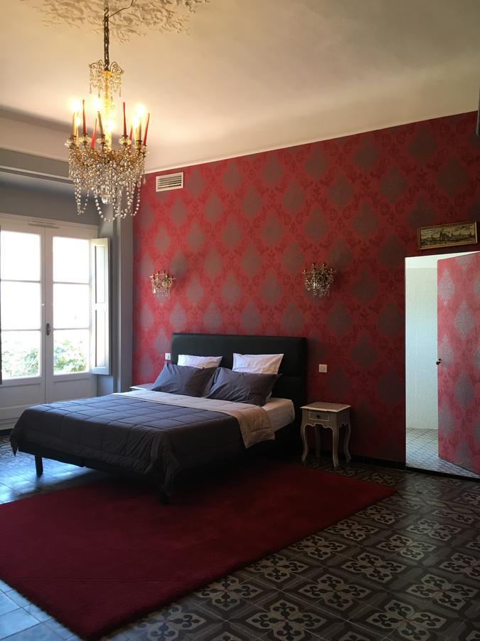 Les Suites De Peyrat Pezenas Luaran gambar
